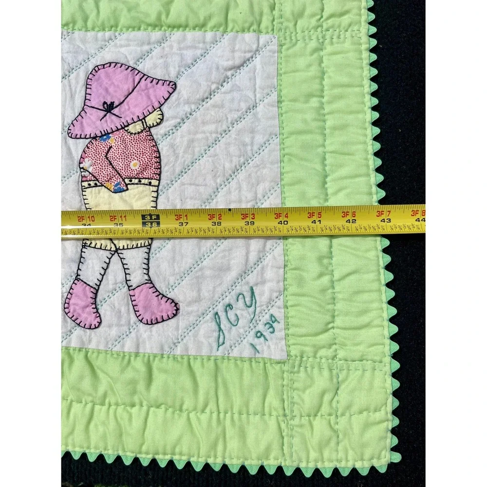 Vintage Sunbonnet Sue Quilt 42x43 Signed SCY 1934 Handmade‎ Child Blanket Quilt